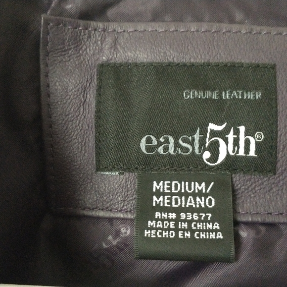 Women's leather jacket - Picture 2 of 3